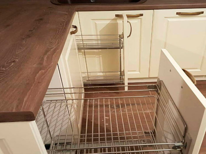 дизайн кухни красного цвета